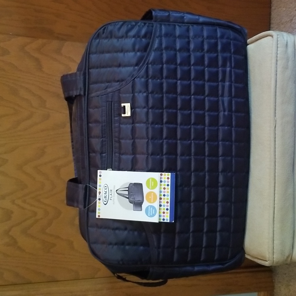 Graco Flair Duffle Diaper Bag